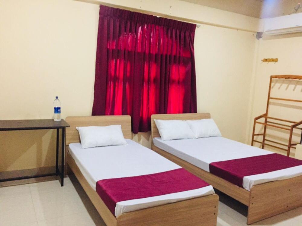 Hb Budget Rest Hotel Jaffna Ngoại thất bức ảnh